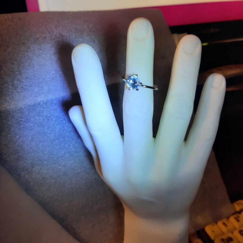 NEW ! Miss A Rhinestone Sterling Silver Glitter Shinning Ring Sizse Vary